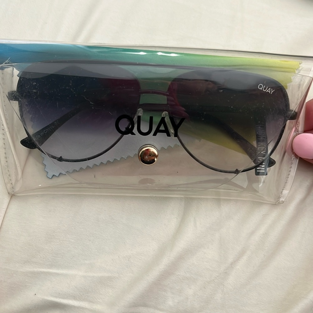 Quay high key mini sunglasses